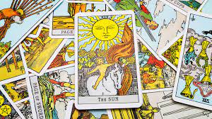 Quiz: What's your brand Tarot card? — Moonstone Creative